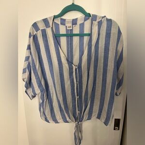 GAP linen blend striped short sleeve blouse